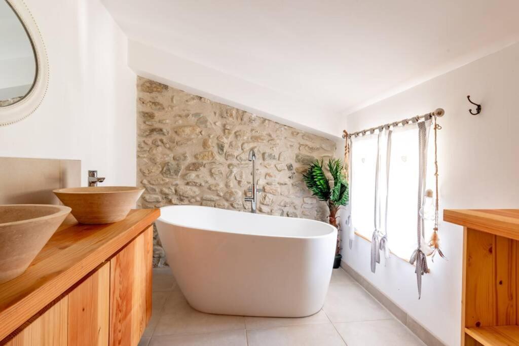 Chez Dabin - La Roche St Secret - 10Pers Villa Le Pegue Exteriör bild